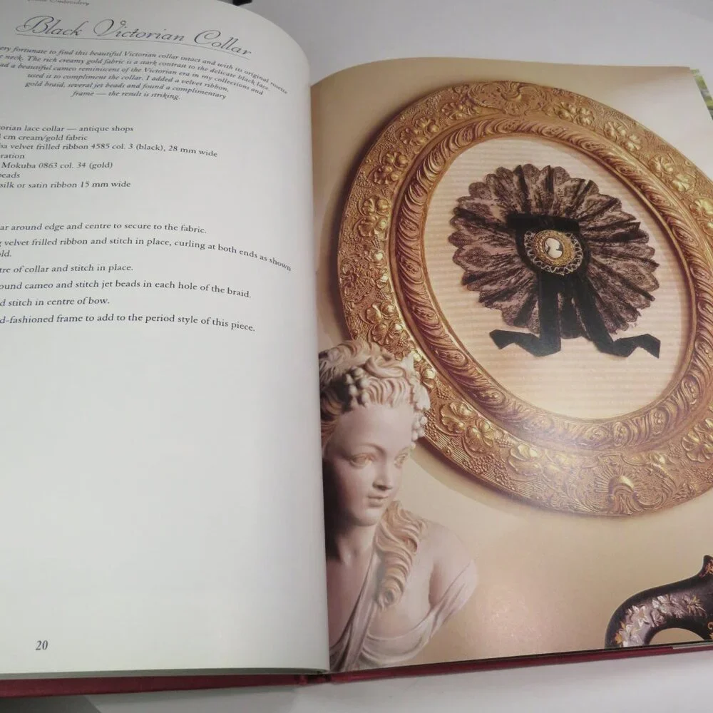 Exquisite Embroidery By Robbyn MacDonald Hardback